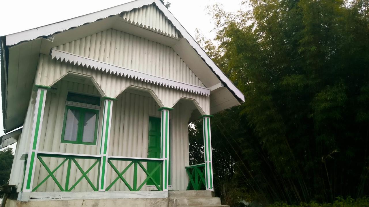 Neora Valley Retreat Hotel Rishop Екстериор снимка